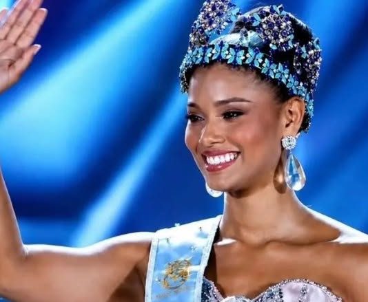 ممثلة الدومينيكان تتوج بلقب ملكة جمال العالم 2026